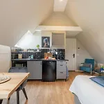 Bed & Breakfast Bij Zee 3*