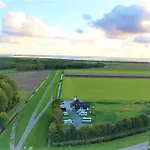 Bij Zee 3*